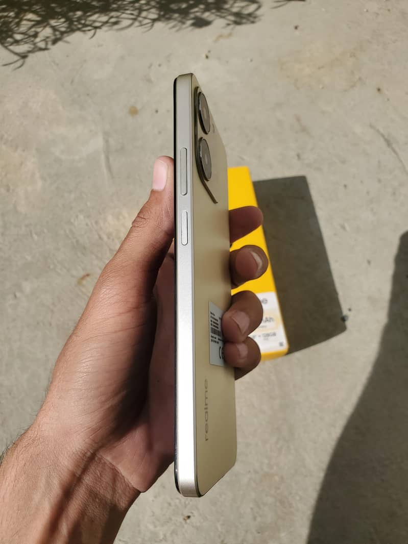 Realme Note 70 complete box 4