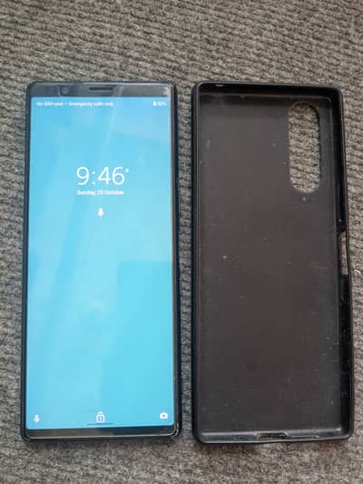 Xperia 5