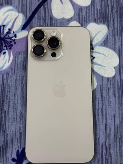 Iphone 16 pro max 1TB 100% battery health 18 cycle counts