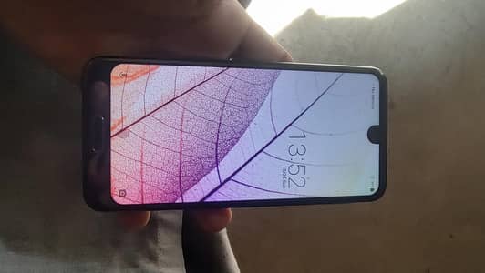 Sharp Aquos R2