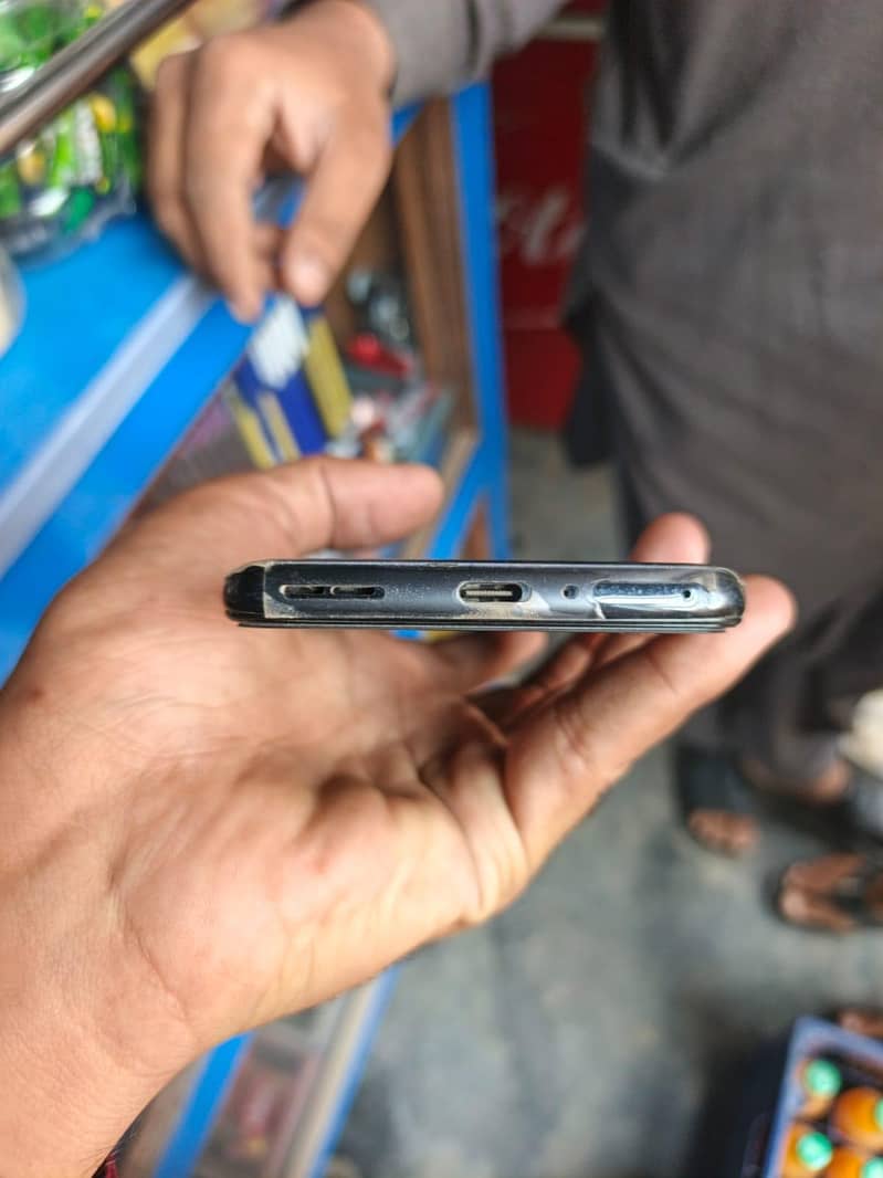 One Plus 9 5g 5