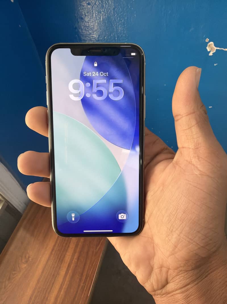 Apple iPhone 11 Pro 1