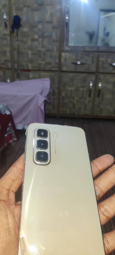 Infinix Hot 50 Pro exchange be ho sakta condition ike new