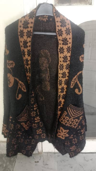 printed garam shrug