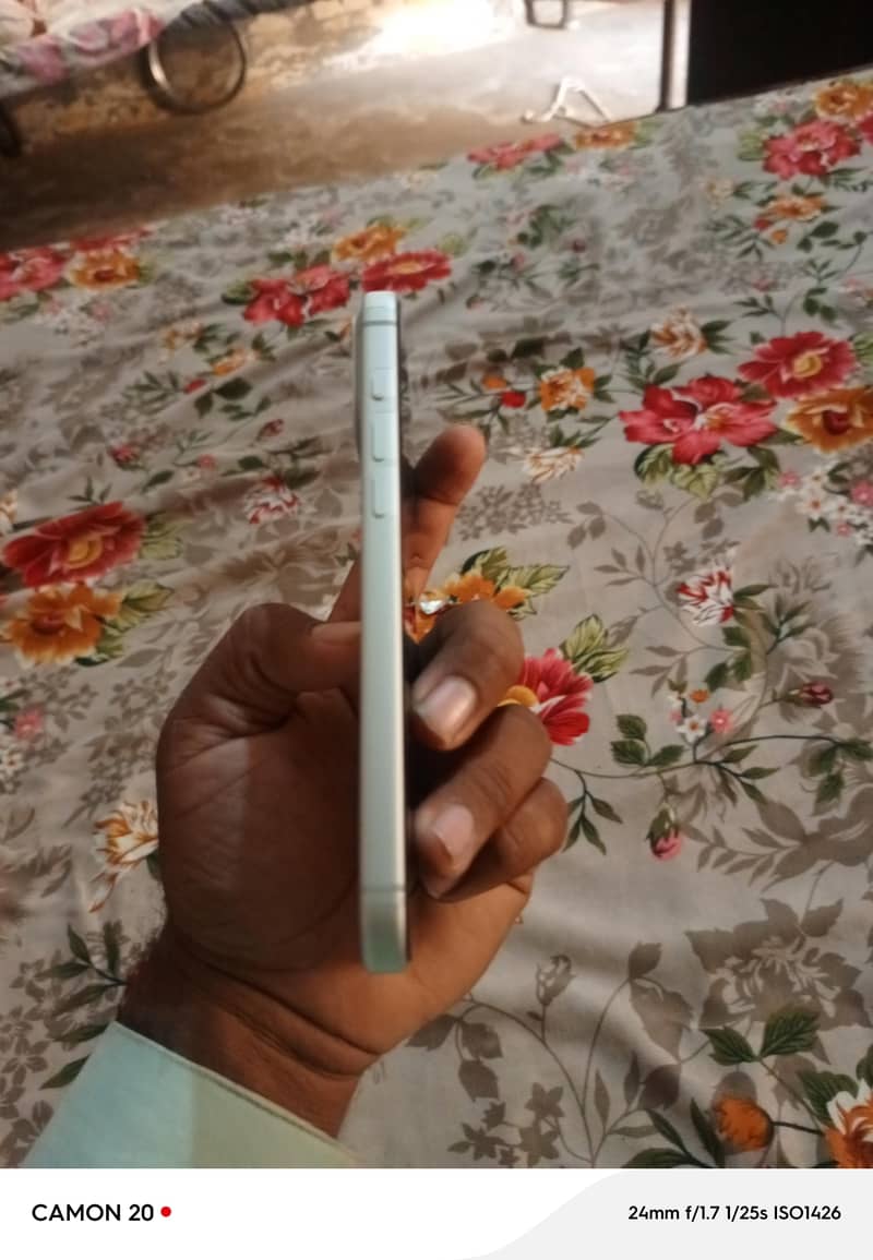 Apple iPhone 17 Pro Max 2