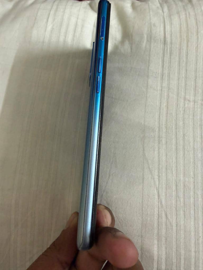 OPPO A54 1