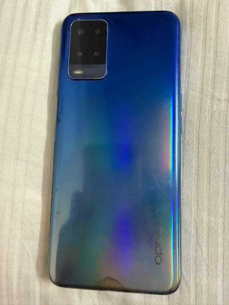OPPO A54 4