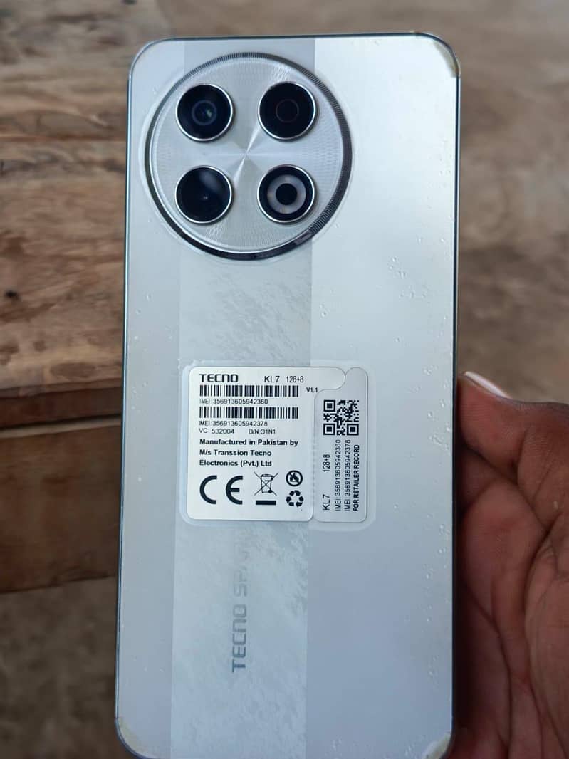 Tecno SPARK 30 Pro 0