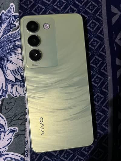 Vivo Y100