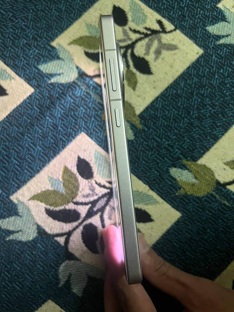 One Plus 13R 4