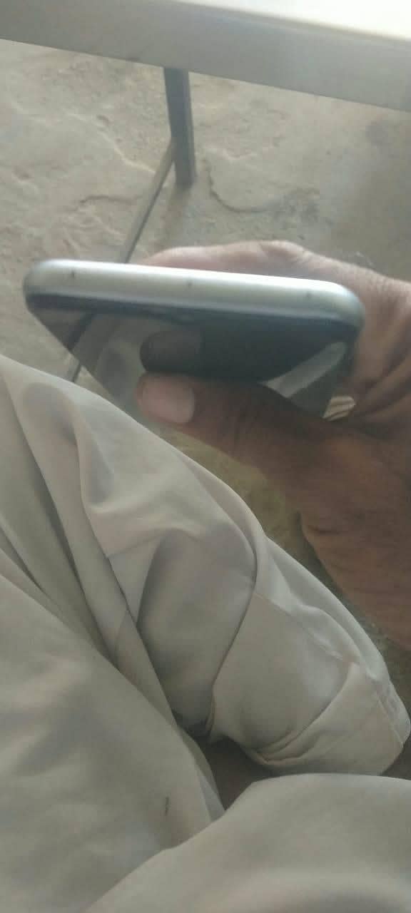 Realme C15 7