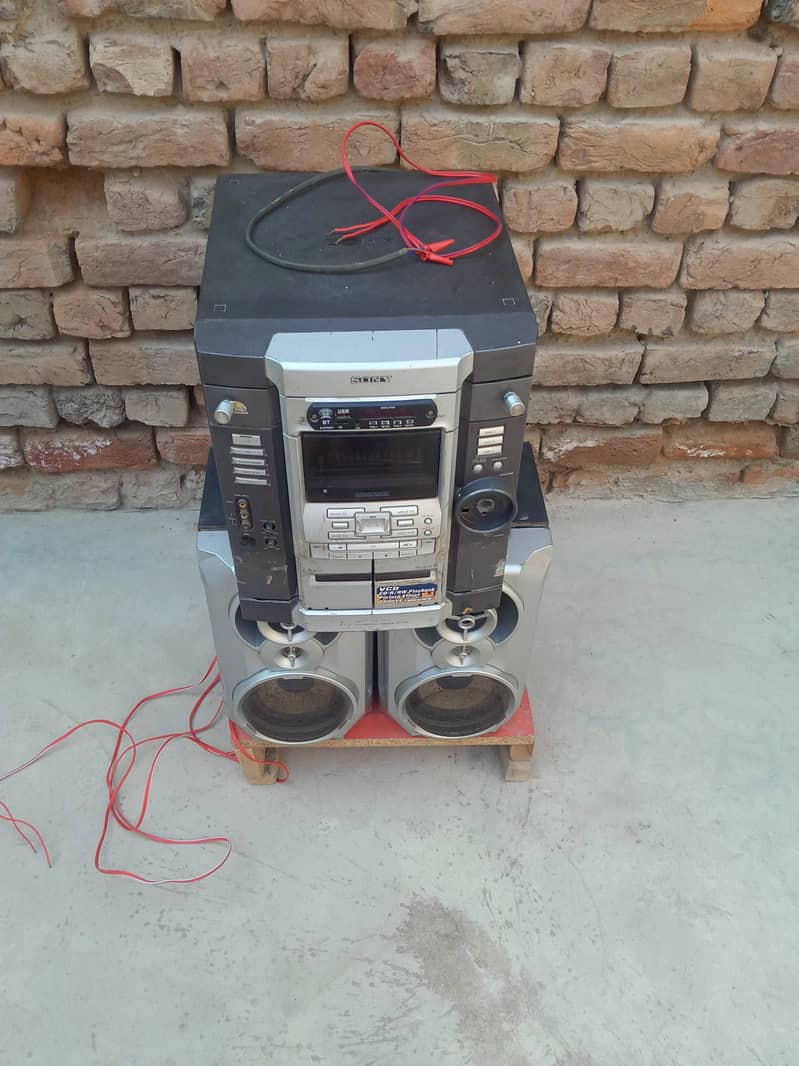 Sony speaker 1