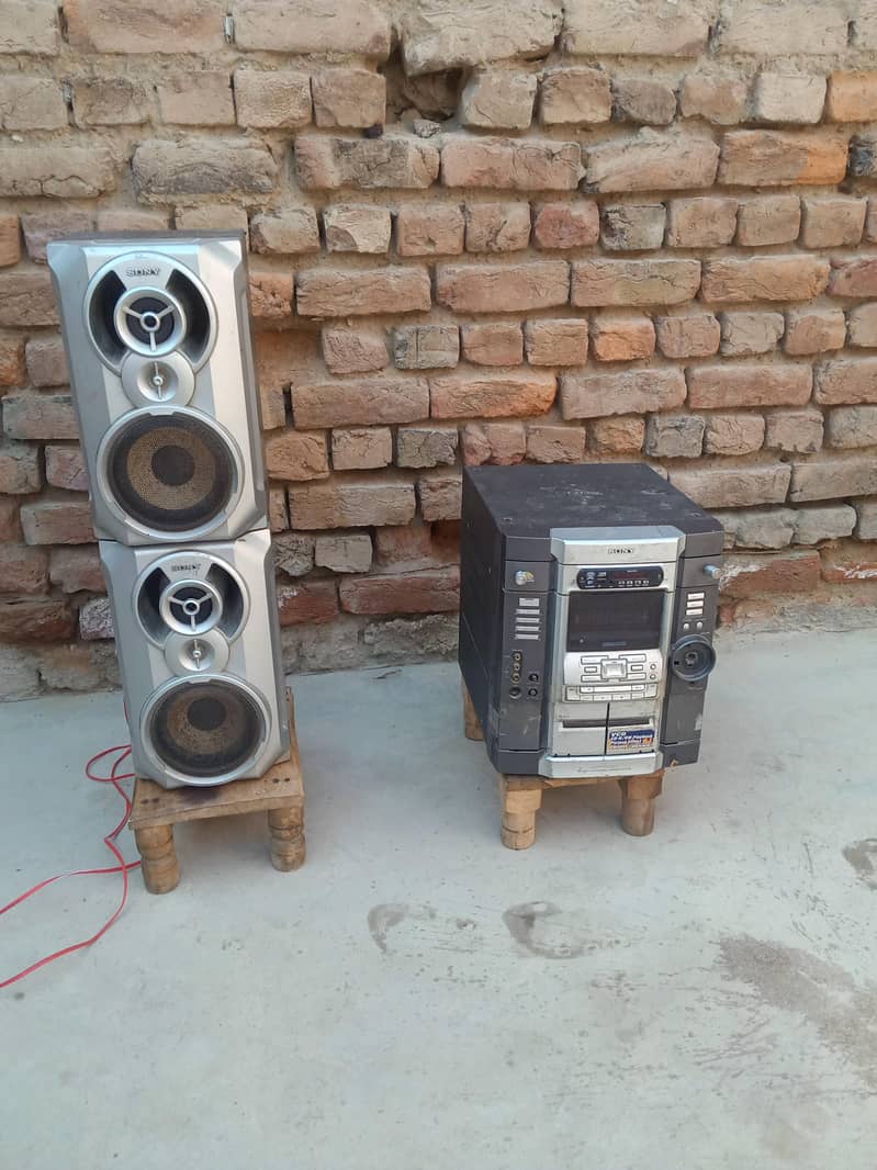 Sony speaker 3