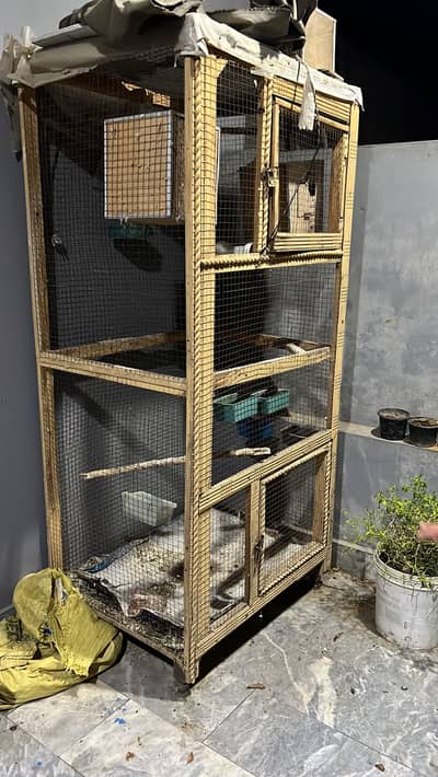 Wooden heavy cage
