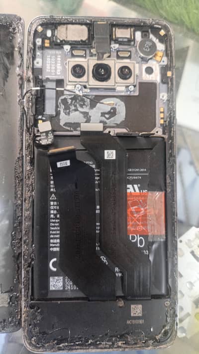 One Plus 7T and 7t pro all original part led battery board etc