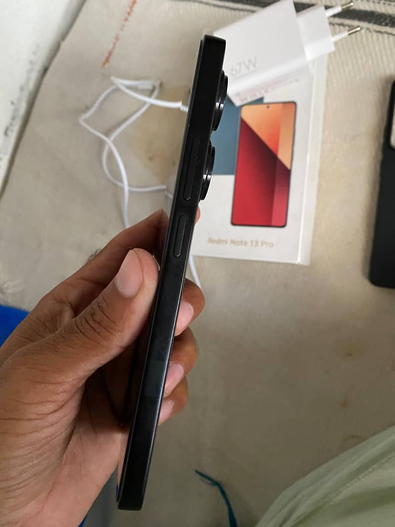 Xiaomi Redmi Note 13 Pro 5