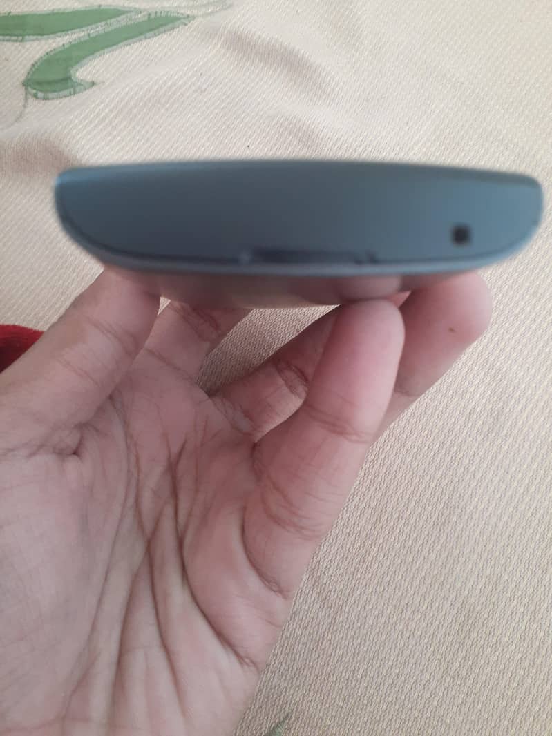 Nokia X2-01 1