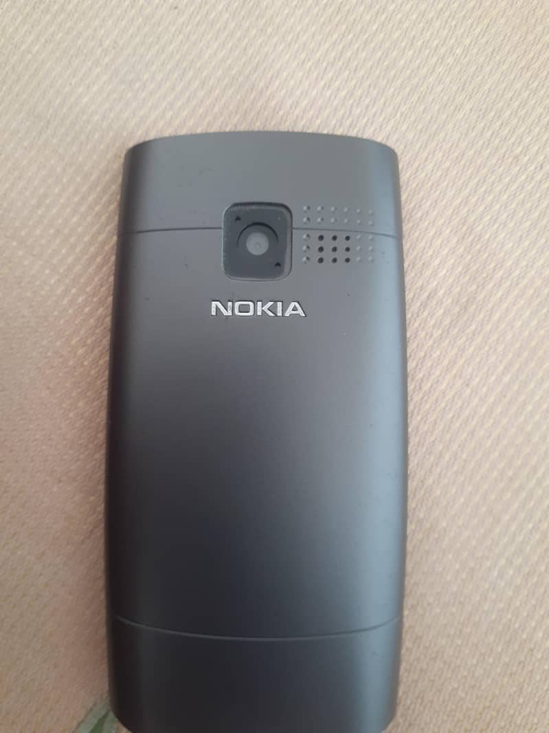 Nokia X2-01 3