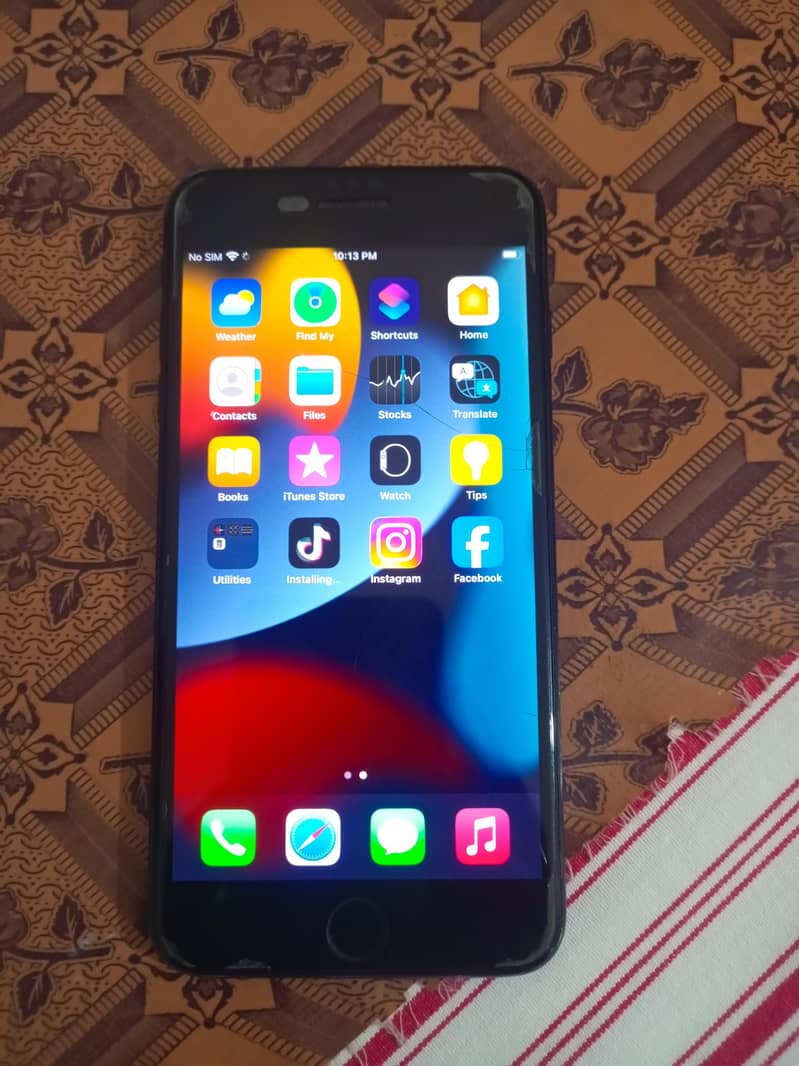 Apple iPhone 7 Plus 2