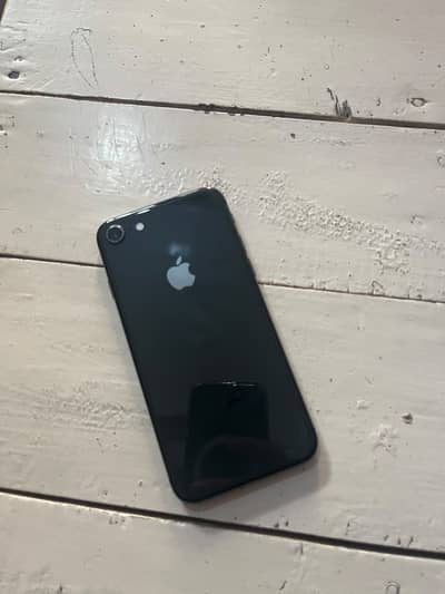 Apple iPhone 8 urgent sell or exchange !! Whatsapp number 0371-4679373