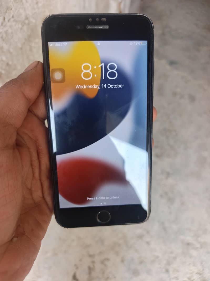 Apple iPhone 7 Plus 3
