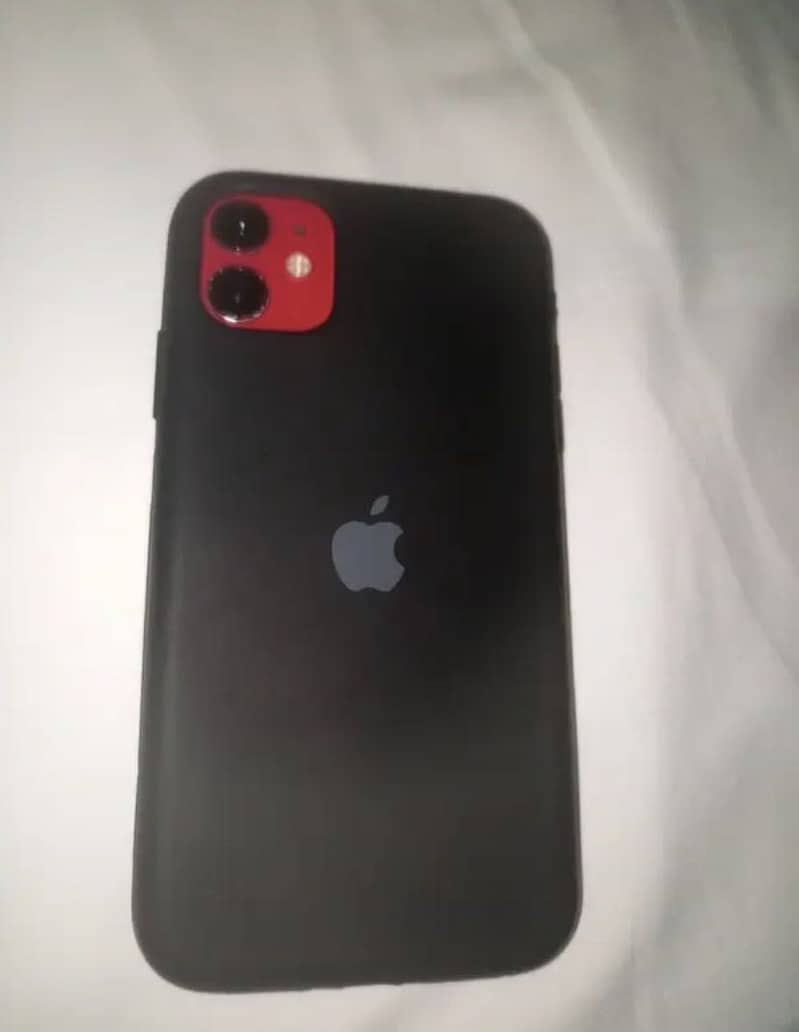 Apple iPhone 11 4