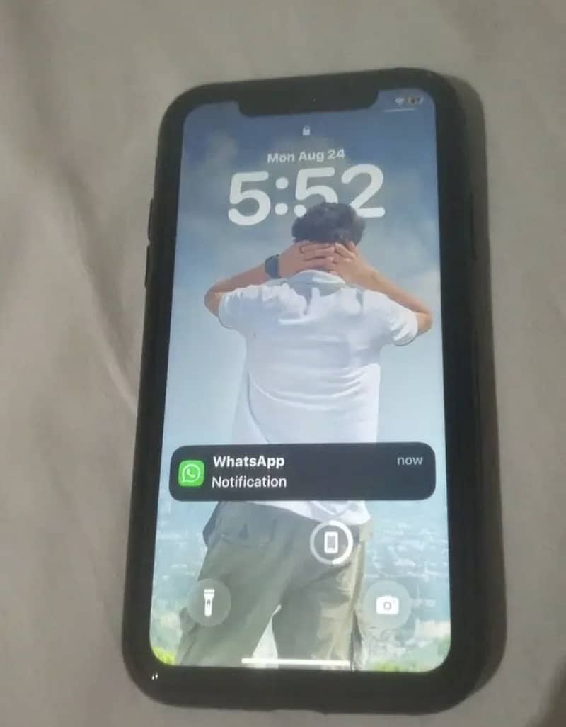 Apple iPhone 11 7