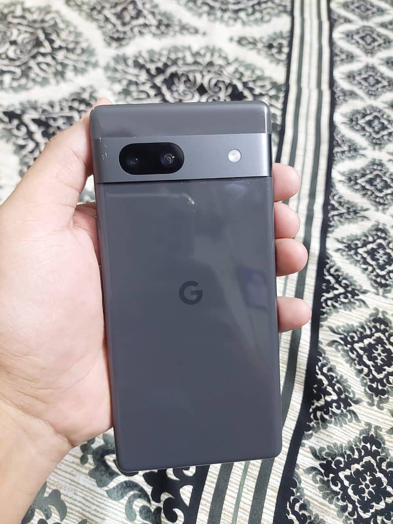 Google Pixel 7a 2
