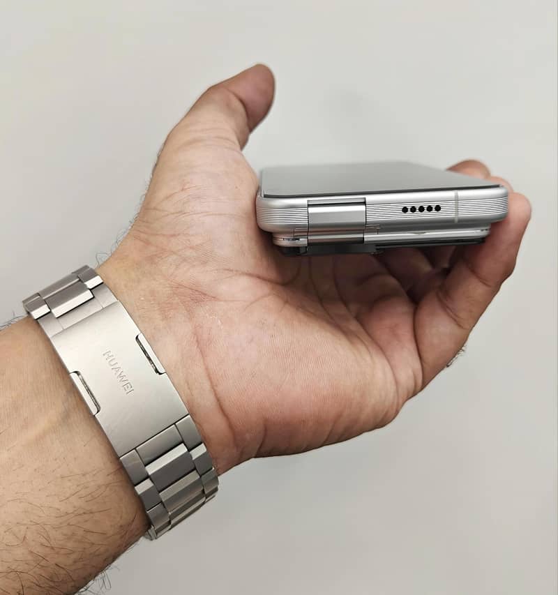 Honor Robot Phone 4