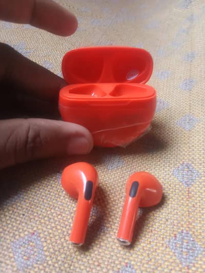 Pro6 Tws Orange colour