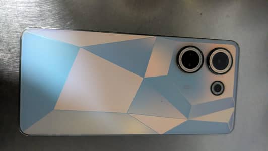 Tecno CAMON 20