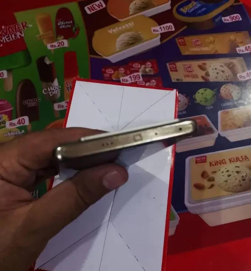 INFINIX NOTE 40 PRO 3