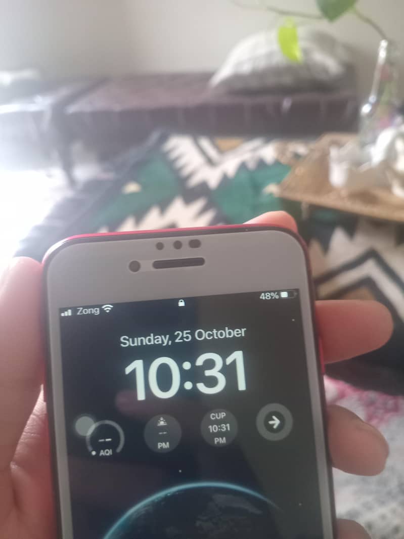 Apple iPhone 8 0