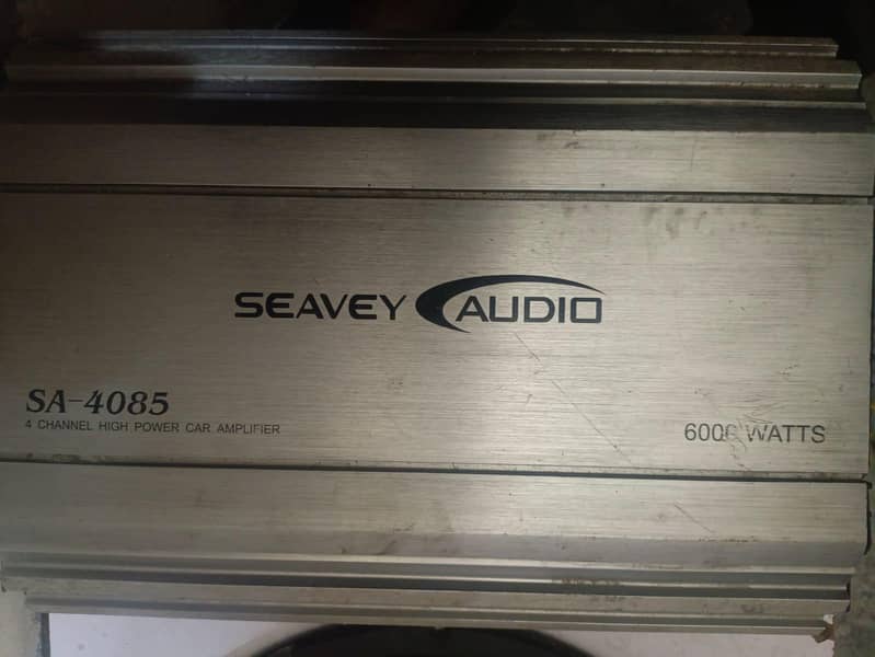 4 chanal amplifier 1