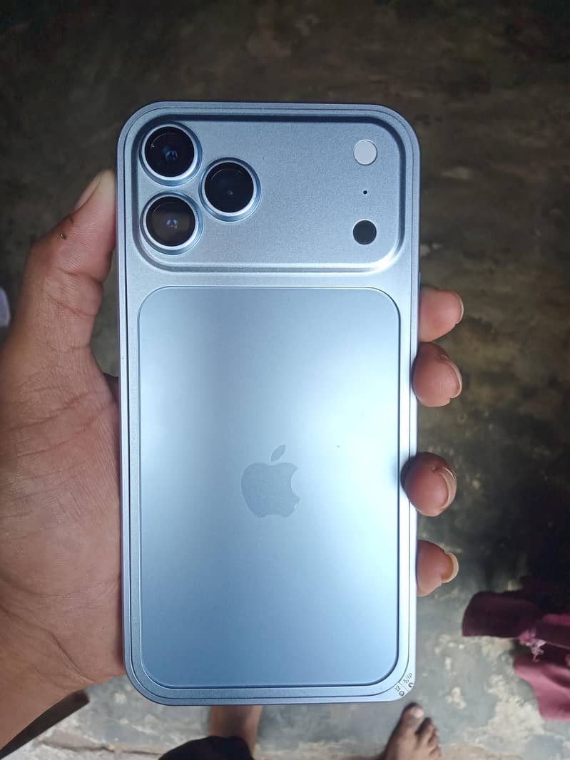 Apple iPhone 12 Pro Max 1