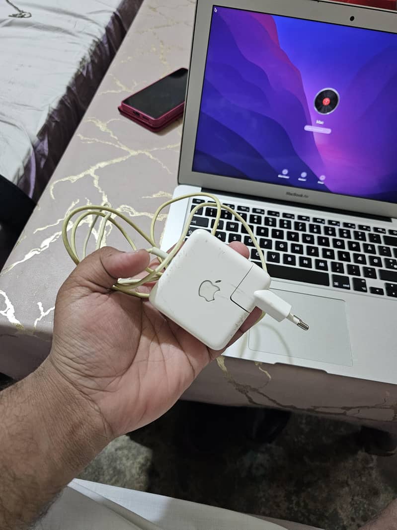 MACBOOK AIR 5