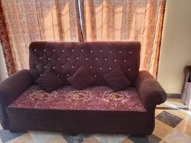 5 Seater sofa set 0