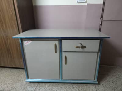 iron table