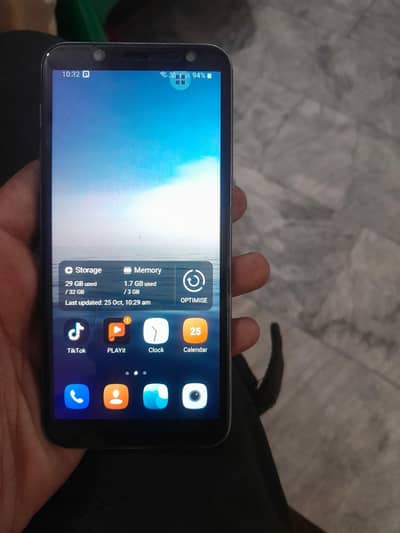 Samsung Mobile J6