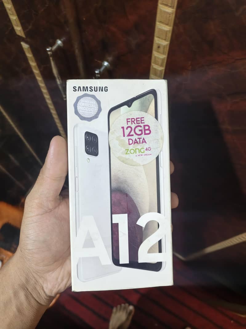 Samsung Mobile A12 7