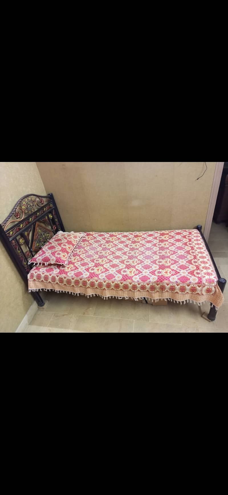 Single bed without mattress 0