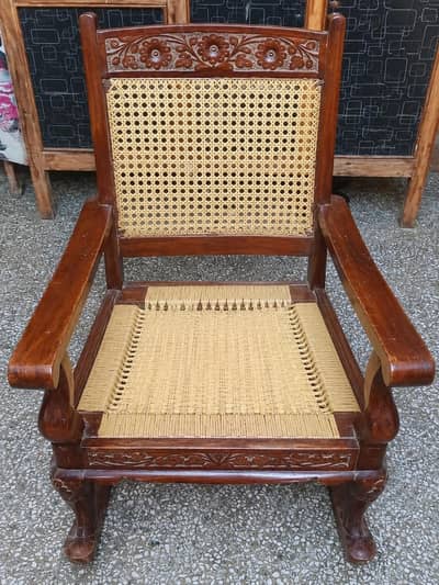 chair for selle quantity 4