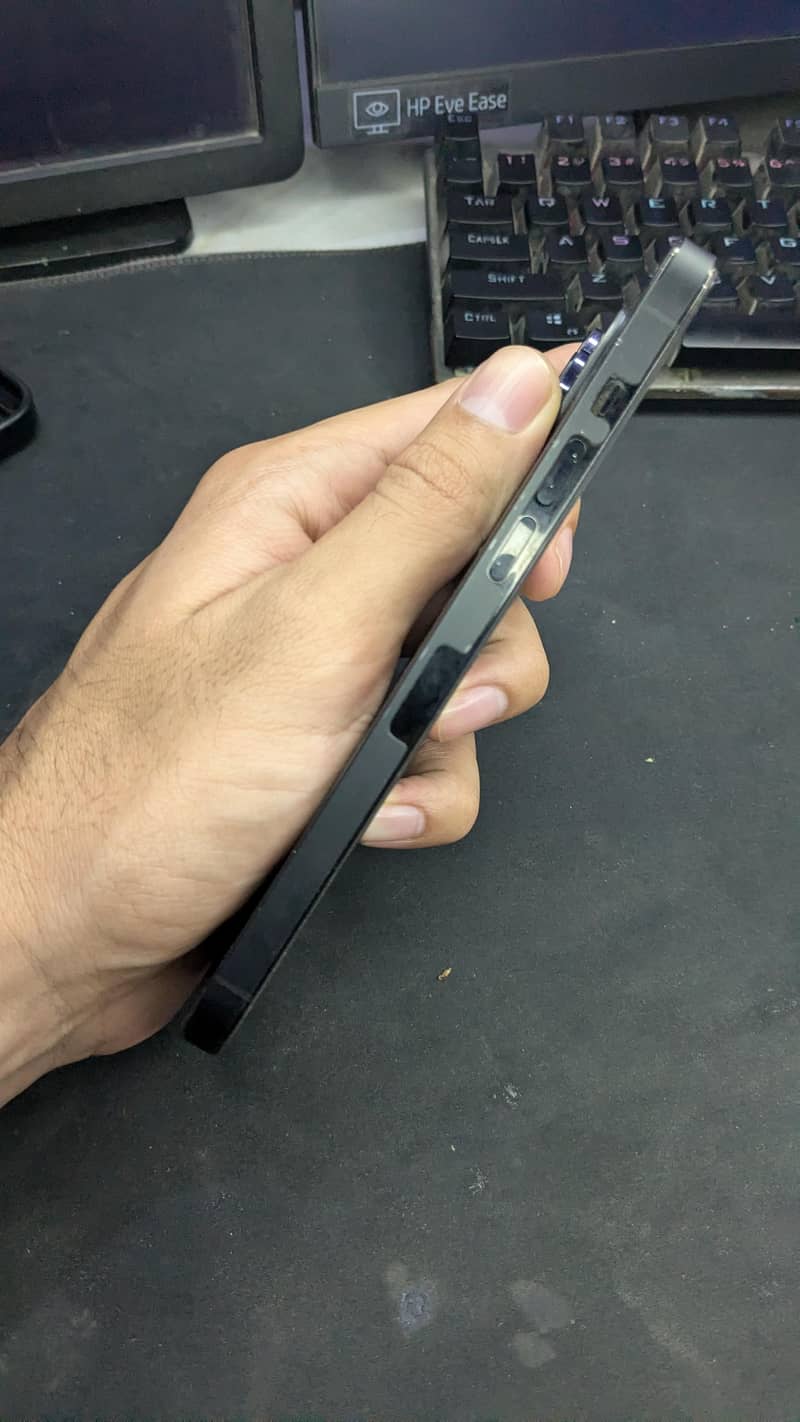 Apple iPhone 14 Pro Max jv 3