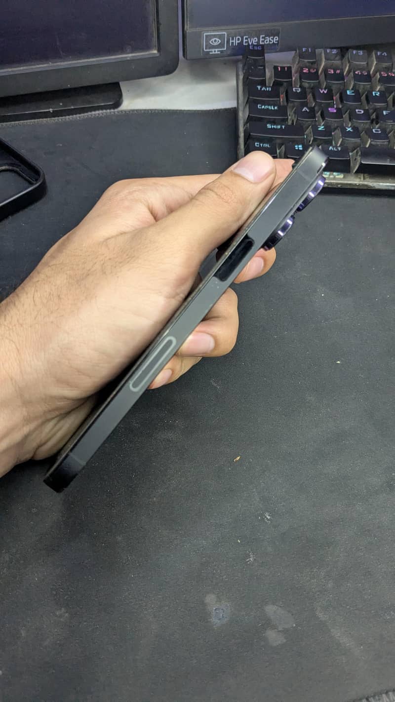 Apple iPhone 14 Pro Max jv 5