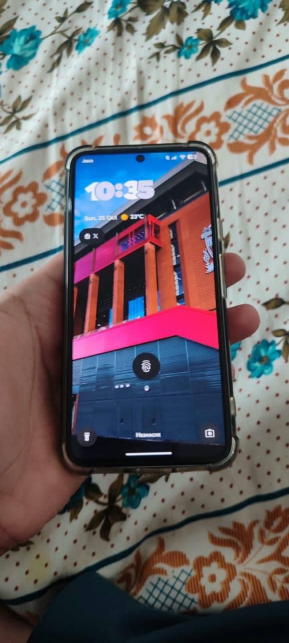 Google Pixel 8 2