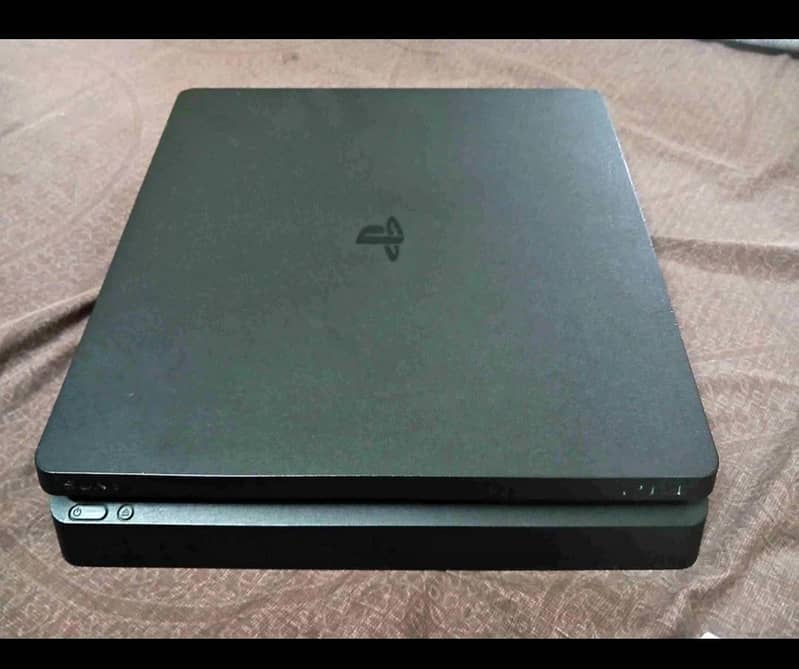 ps4 slim 1
