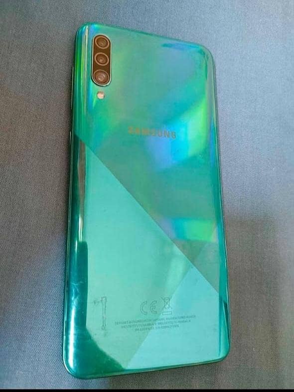 Samsung Mobile A30s 1