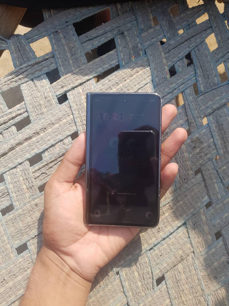 Google Pixel Fold 1