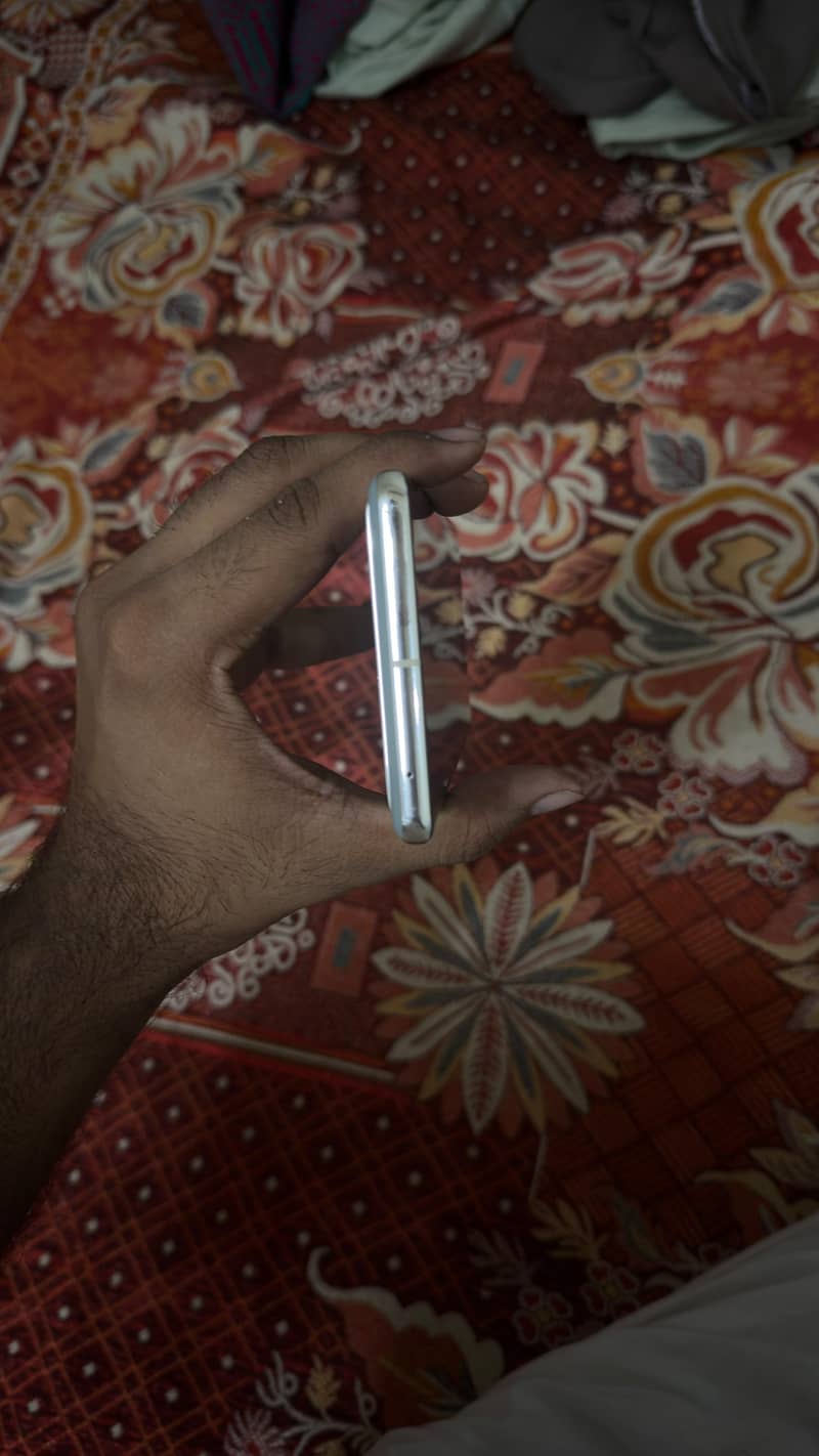 Google Pixel 7 Pro 6