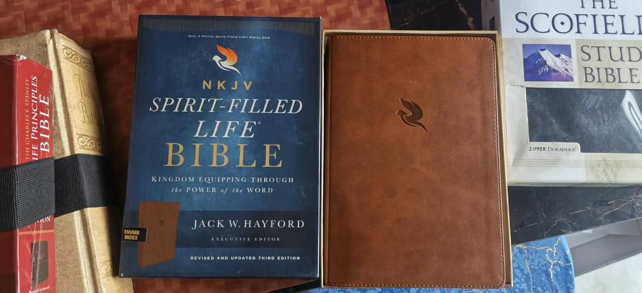Bibles 4